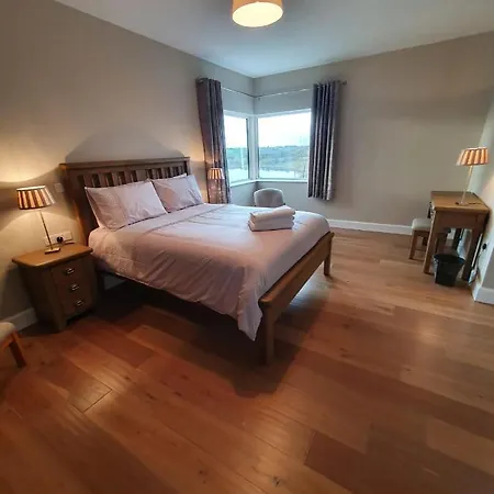 Holiday home Claragh